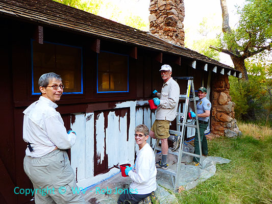 VIPs paint the visitor contact station, Day 4